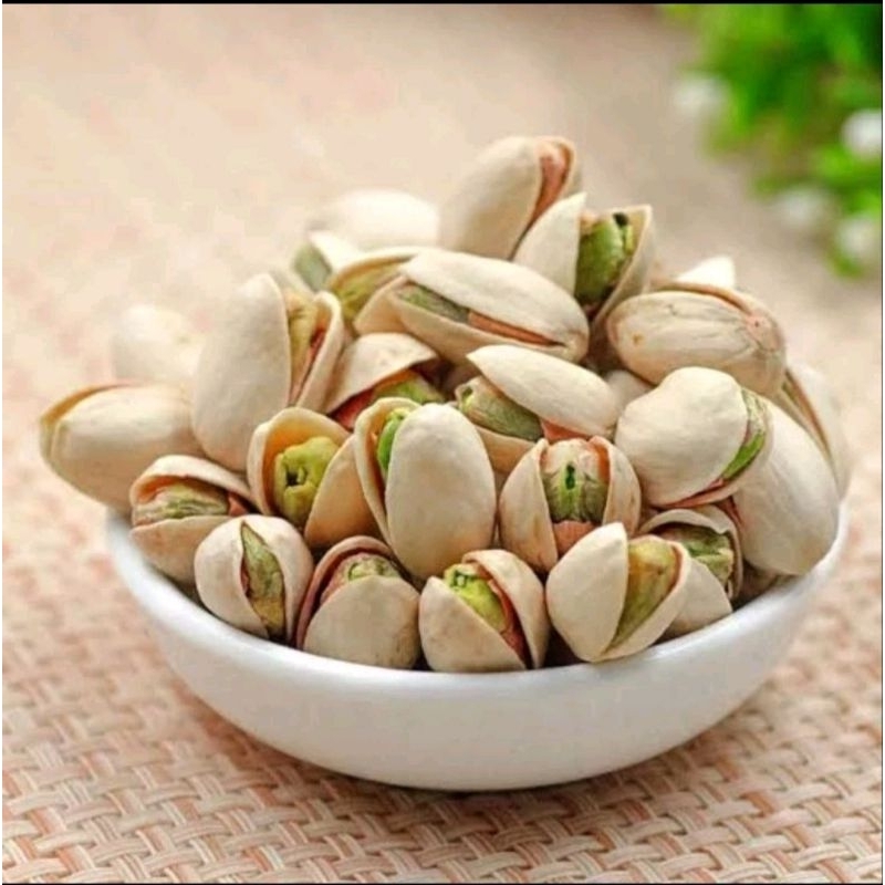 

KACANG PISTACHIO / KACANG FUSTUK / KACANG KETAWA 500 GR SIAP MAKAN