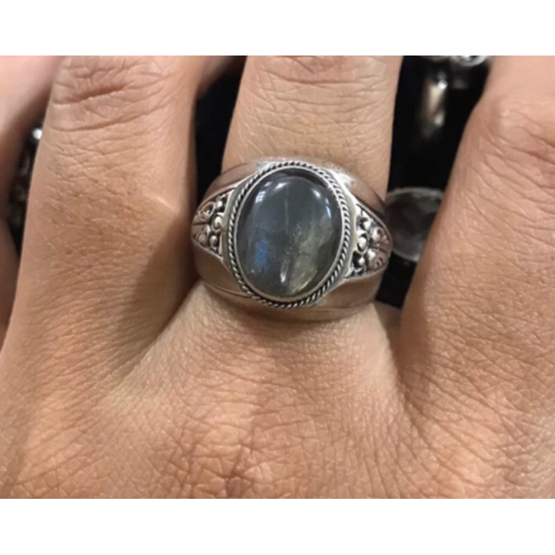 emban cincin perak pria model ukiran motif plain