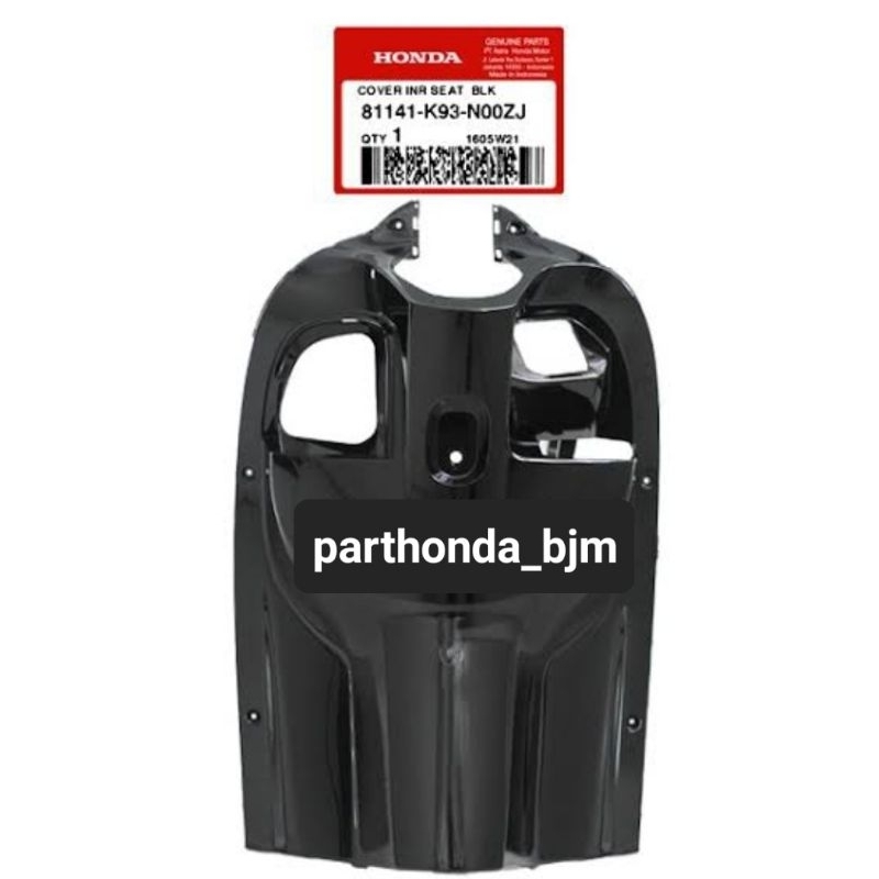 81141-K93-N00ZJ Cover Inner R Seat BLack INNER SCOOPY K93 HITAM DADA SCOOPY BAN DONAT HITAM 81141K93