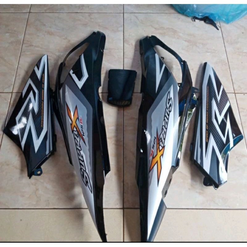 COVER BODY HONDA SUPRA X 125 LAMA / BODY SUPRA X 125 NEW BATMAN SET STRIPING