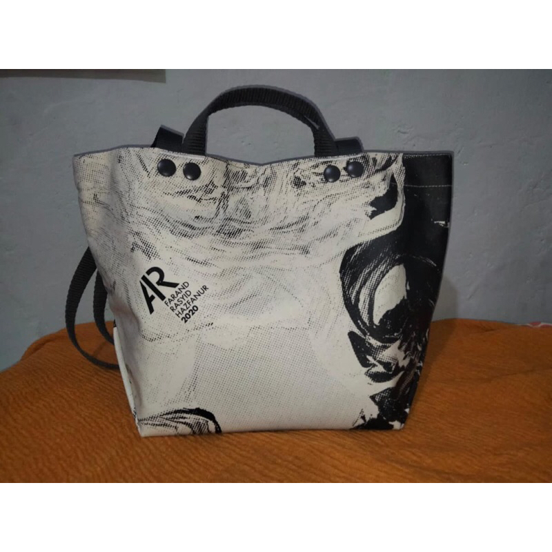 Tas Hobbit Mytulisan