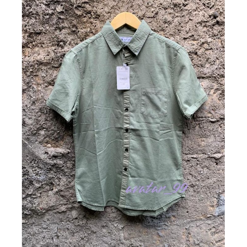 kemeja kerah lengan pendek pria Zara Man kemeja pria lengan pendek casual Zara Man kemeja polos Zara