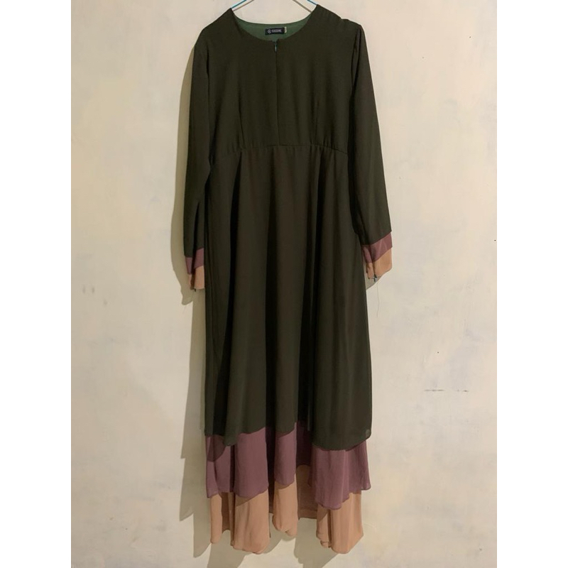 dress by kazami//preloved