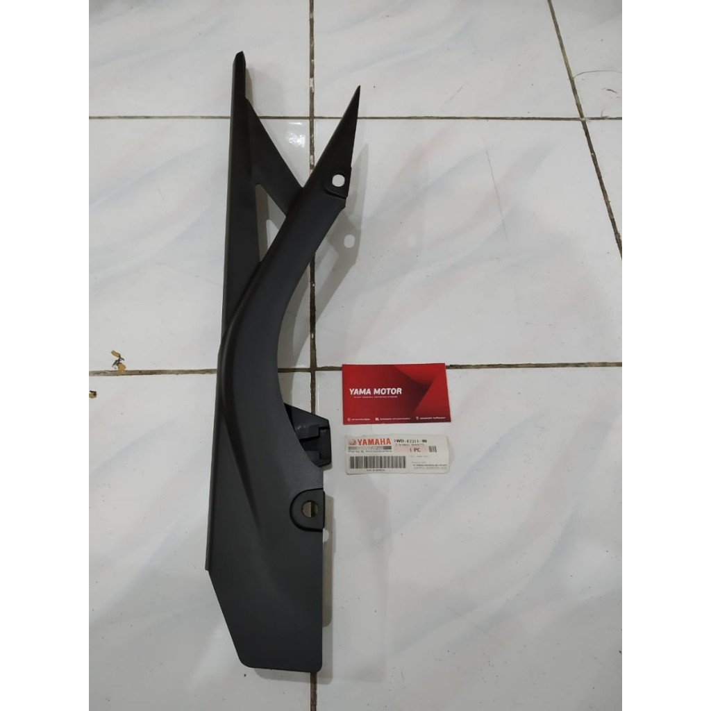 KETENGKAS - TUTUP RANTAI R25 1WD-F2311-00 ORI YGP