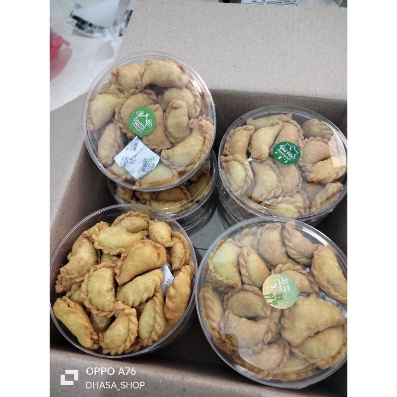 

pastel mini abon toples 250gr