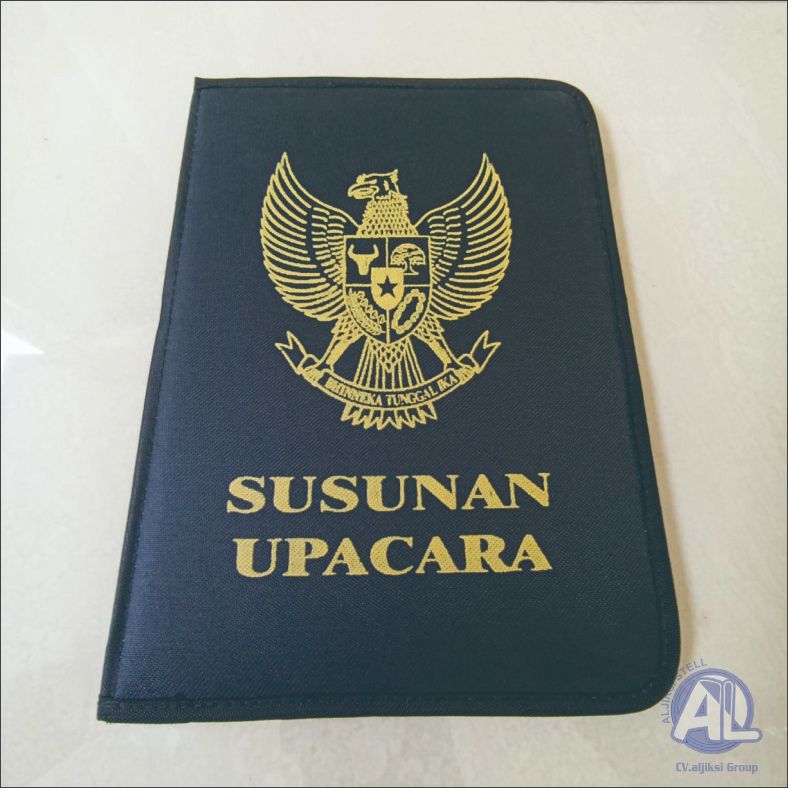 

Perlengkapan map upacara isi 5 dengan atau tanpa slempang