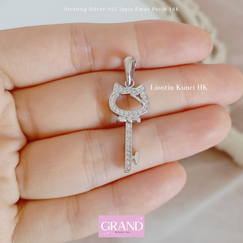 Grand Jewellery - Liontin Kunci HK - Sterling Silver 925 - Lapis Emas Putih 18K - Liontin Perak