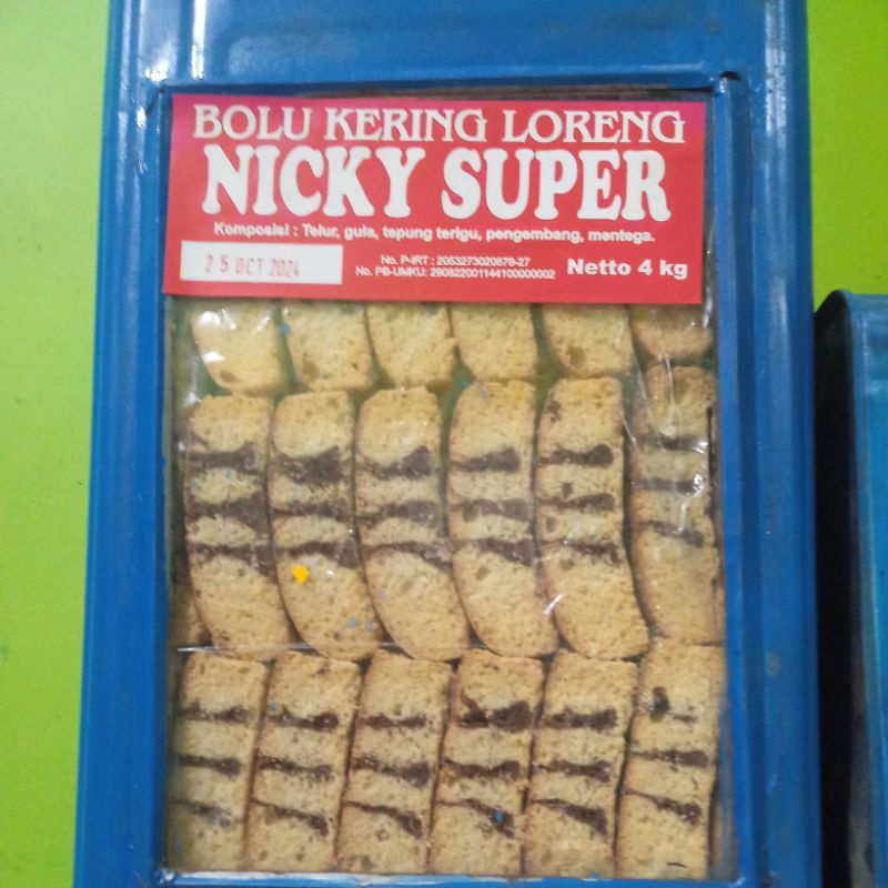 

bolu loreng/bolu kering loreng merk NICKY SUPER isi 4kg