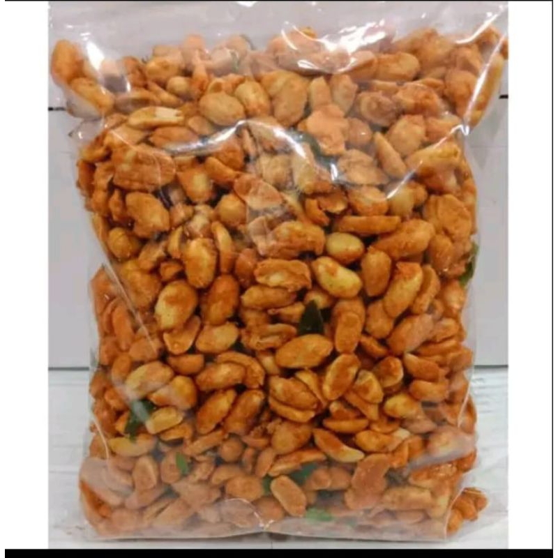 

KACANG THAILAND SUPER RASA PEDAS AROMA DAUN JERUK BERAT 500 GRAM