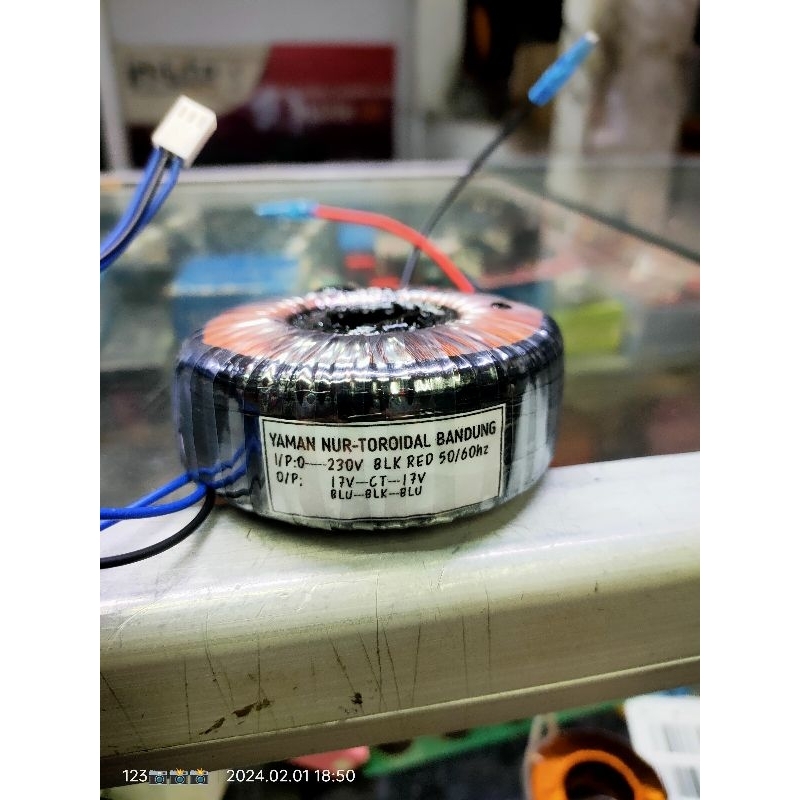 trafo equalizer( dbx /231 /215  )ashley dll   17v ct 17v   plus soket