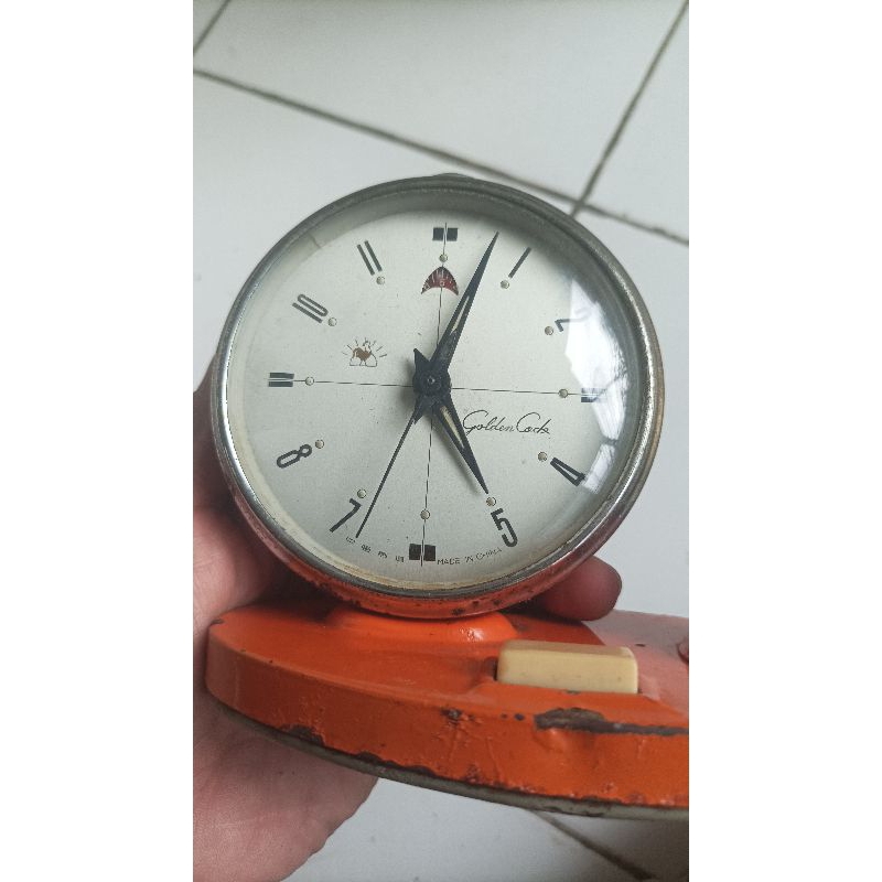 jam weker jadul