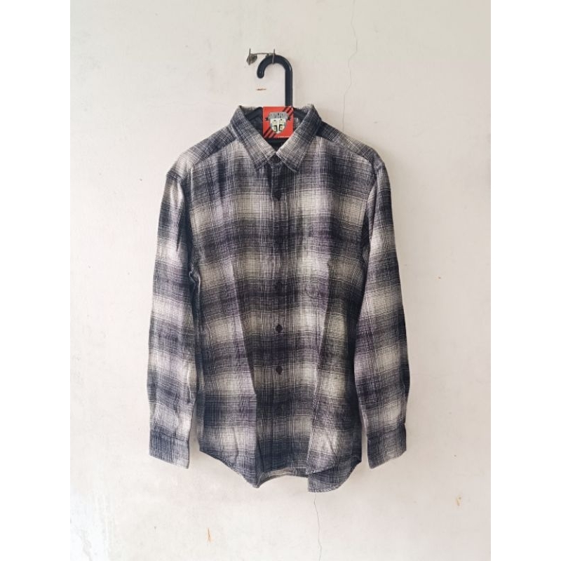 Flanel Uniqlo Veterano Original