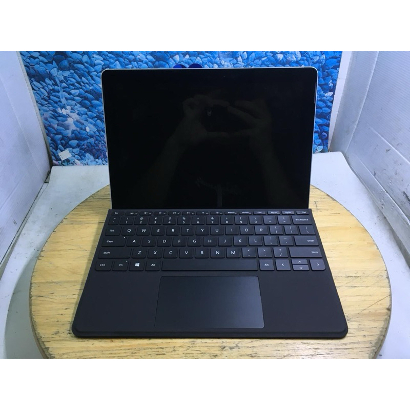 MICROSOFT SURFACE GO i3-10100Y 4GB RAM 64GB SSD TOUCH SLIM MULUS MURAH