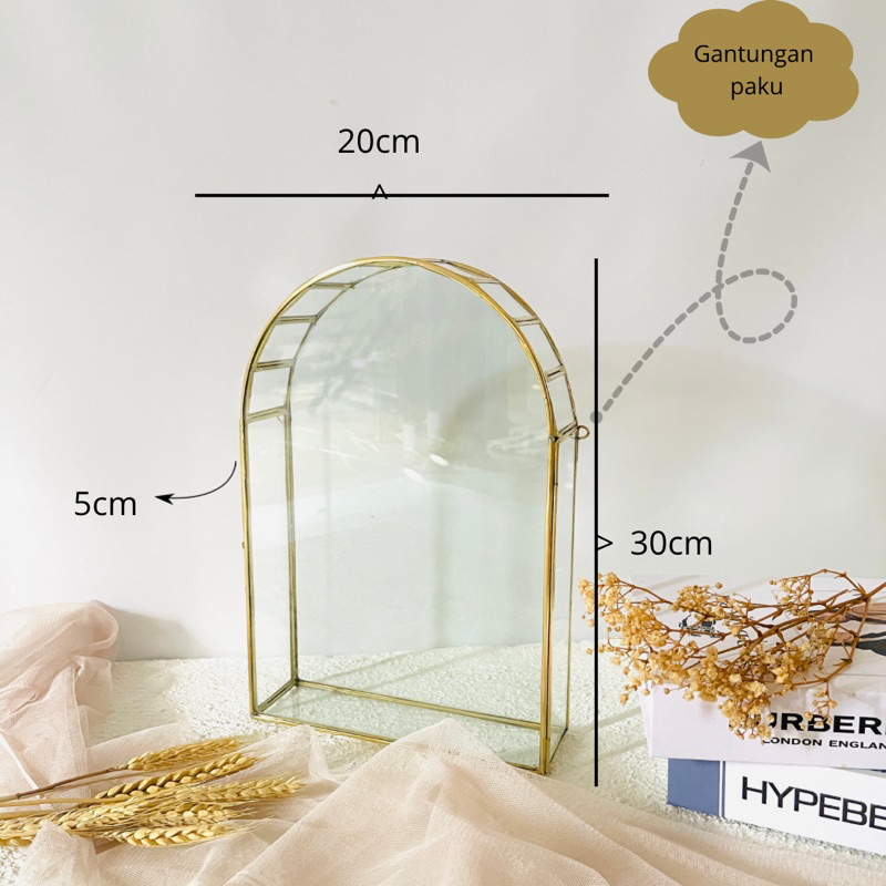 

( FREE PACKING KAYU ) FRAME AKRILIK MAHAR DOME LIS KUNINGAN / BOX MAHAR KACA