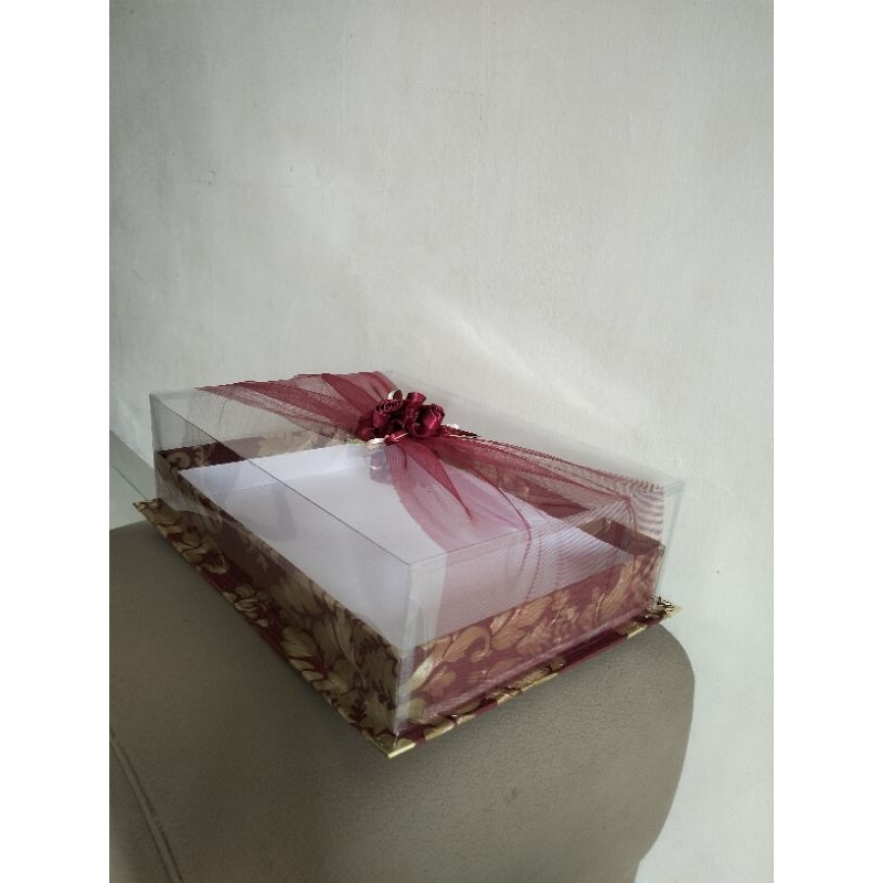 box kotak hantaran kue untuk lamaran dan pernikahan/kotak kue seserahan tutup mika.