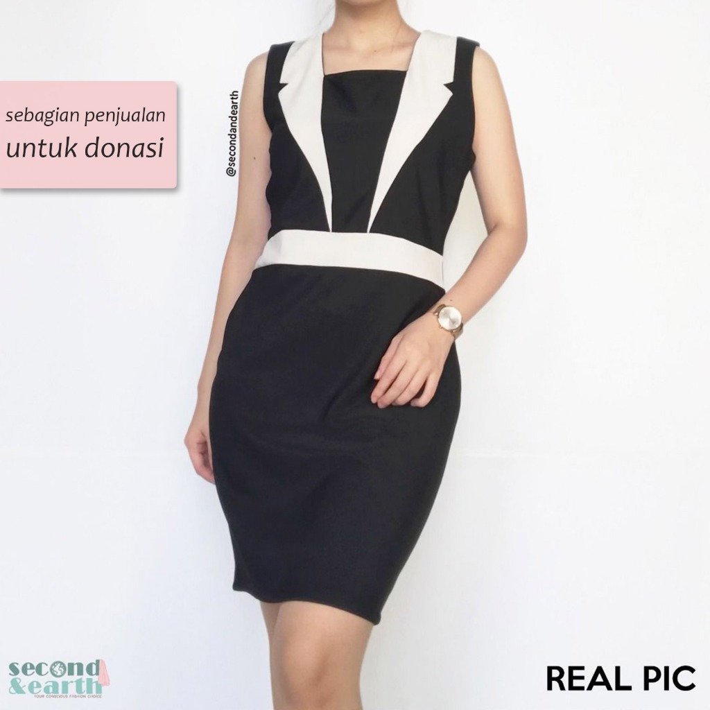 Bodycon Mini Dress (S-M) Black Sleeveless Slim Fit Kerah Lapel Putih Terusan Kerja Pendek Fitted Tan