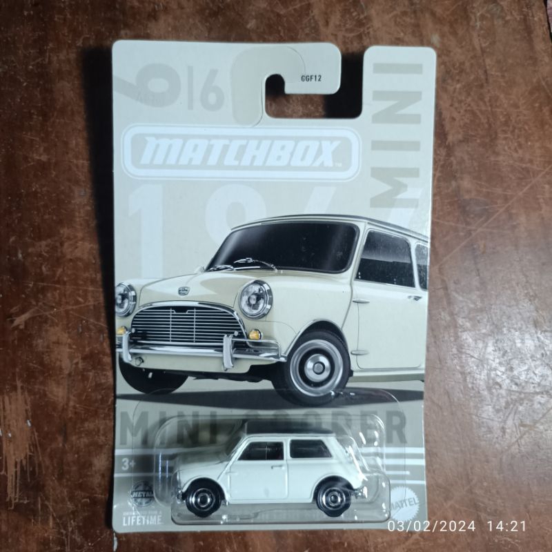 matchbox mini series 1964 Austin mini Cooper putih