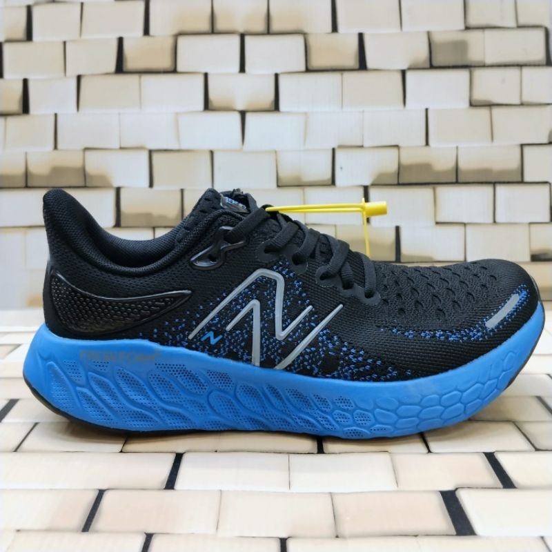 NB new balance fresh foam 1080 black blue