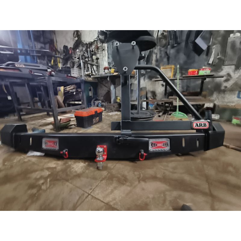 bemper  arb belakang ferosa/taft PNP