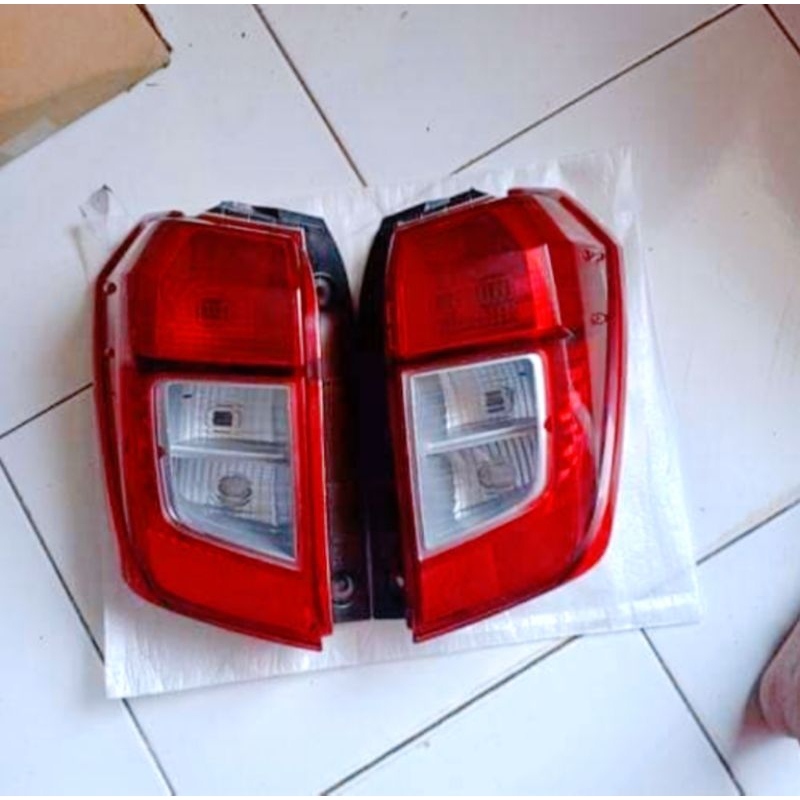 stoplamp Lampu belakang Calya Sigra Original