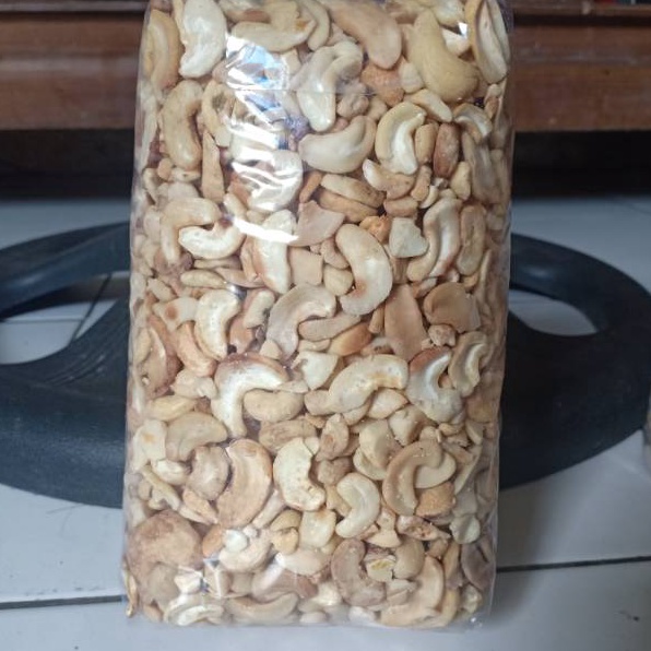 

New Recommended Kacang mede patahan pecah murah 1kg Mentah