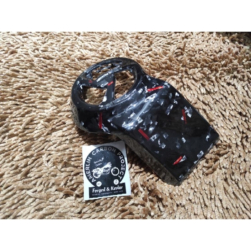 Cover tutup kipas magnet kiri Fizr Carbon Forged strip merah | Tutup kipas kiri Luar Karbon Forged O