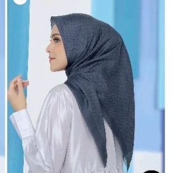 PRELOVED BUTTONSCARVES TAPIS SQUARE SERIES NAVAL ACADEMY