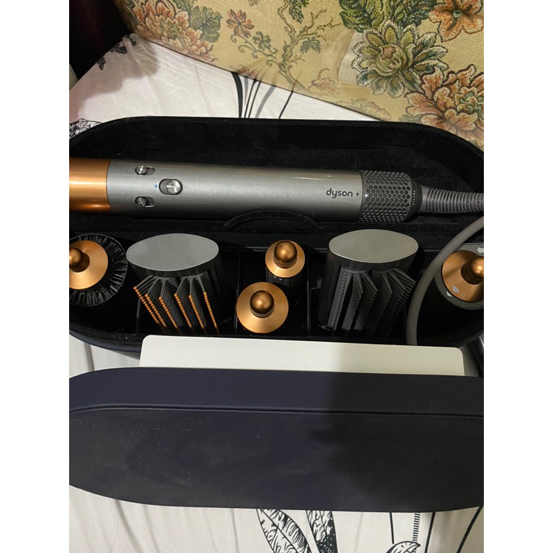 PRELOVED DYSON AIRWRAP Multi-styler and dryer complete