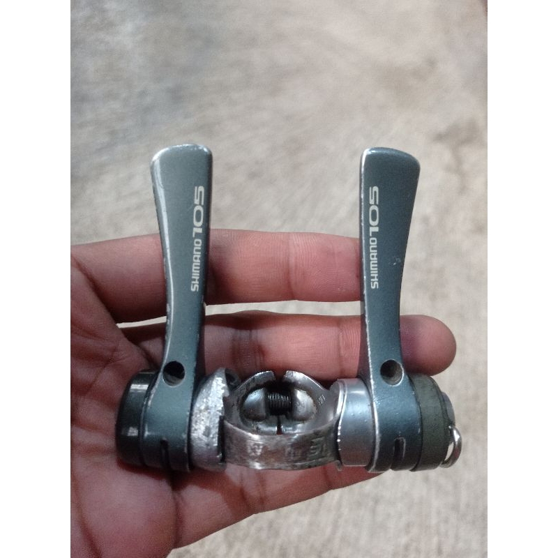 Shifter downtube shimano 105 sepeda balap jadul roadbike