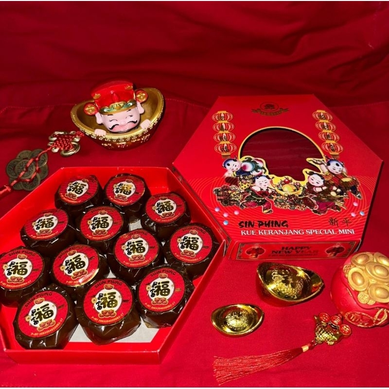 

kue keranjang mini / Nian Gao Sin Phing isi 12
