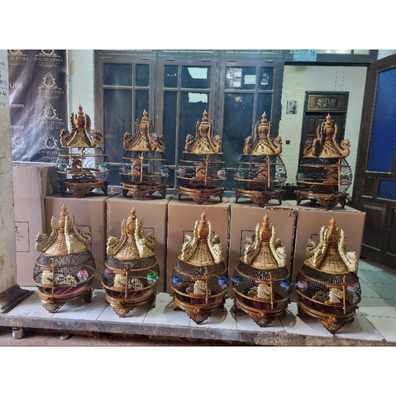 Sangkar burung perkutut Minion