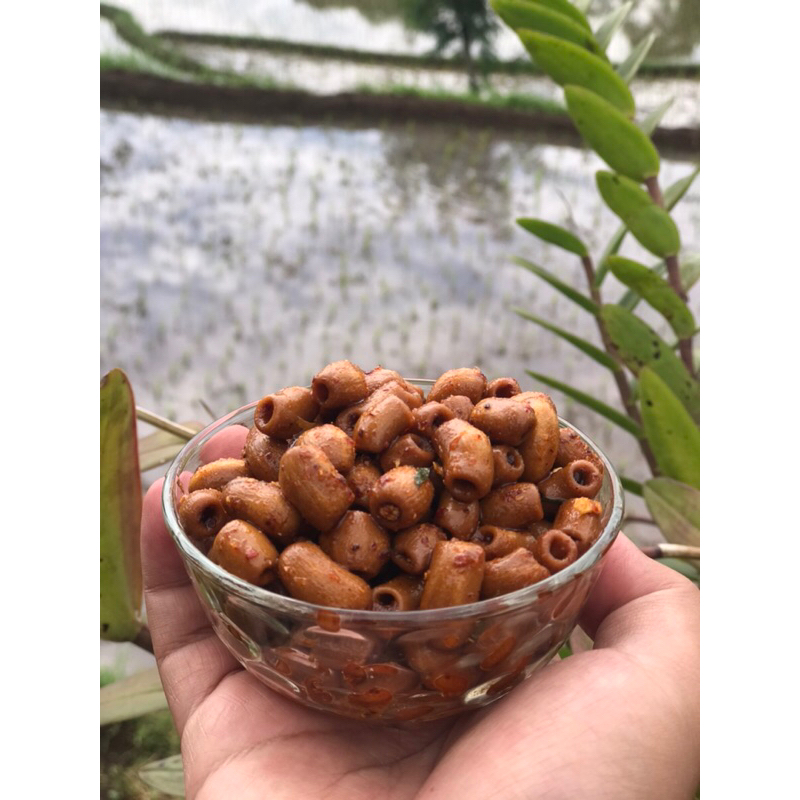 

Makaroni Bantet Cikruh Bumbu Chili Oil Garut 250gr