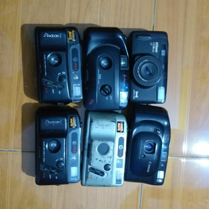 kamera analog pajangan