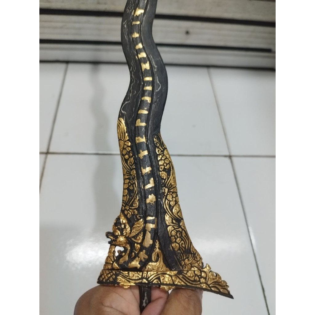 Keris Naga Welang pamor Ngulit Semongko