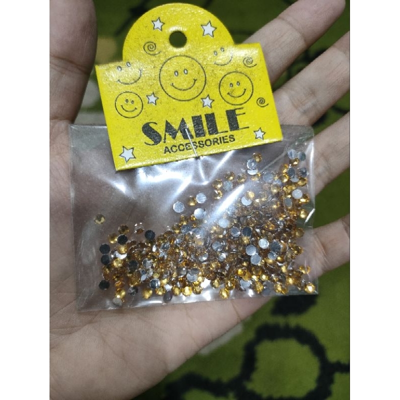 gems rhinestone gold 3mm