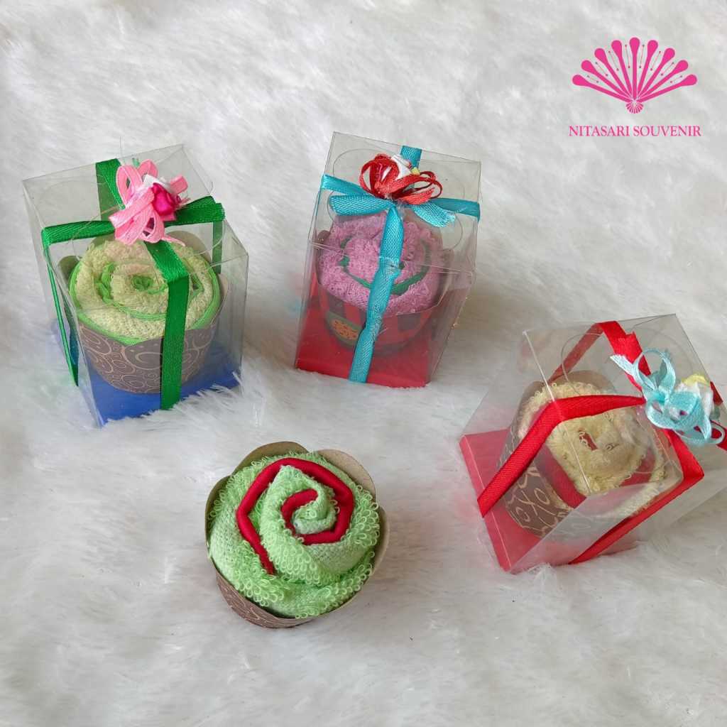 Towel Cup Cake