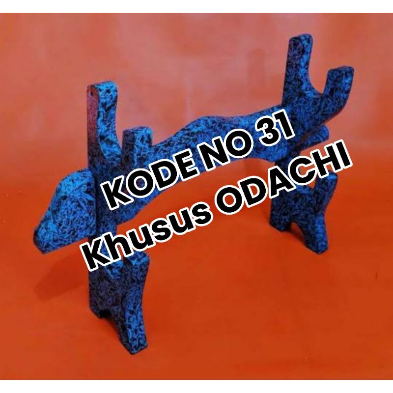 STAND KAYU ODACHI NO 31