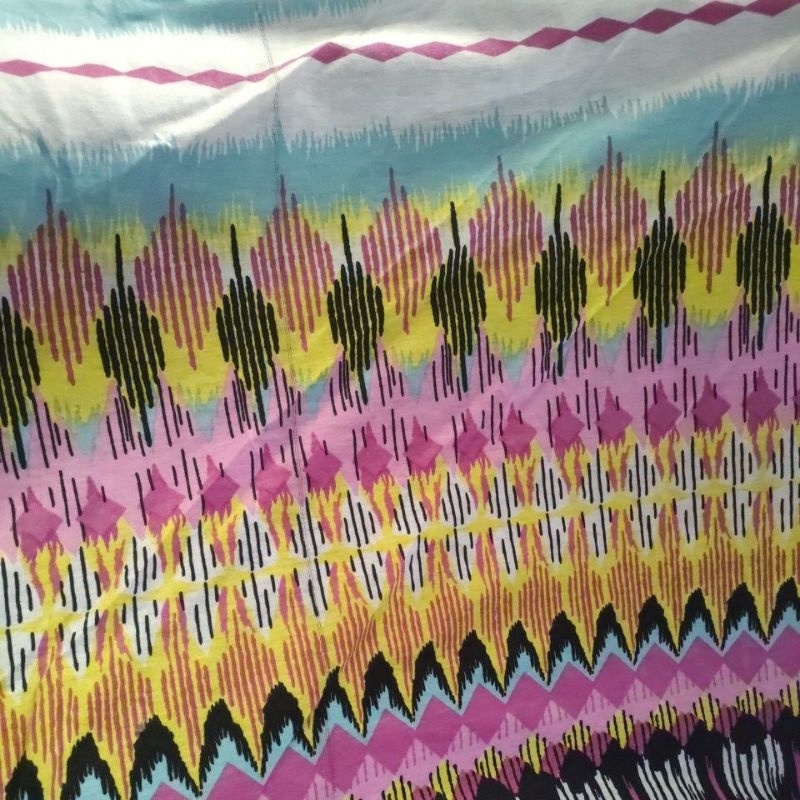 KAIN KILOAN KAOS ABSTRAK PINK