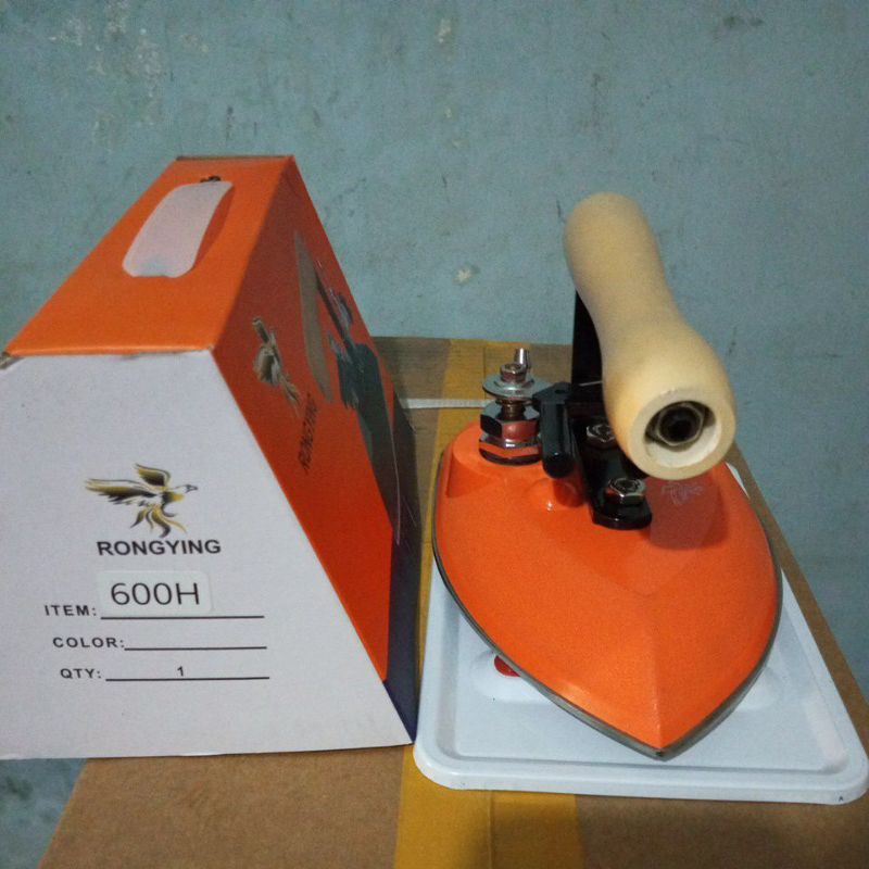 New RONGYING Kepala Setrika Uap Boiler Laundry / Gosokan Uap Boiler Laundry 56 Lubang