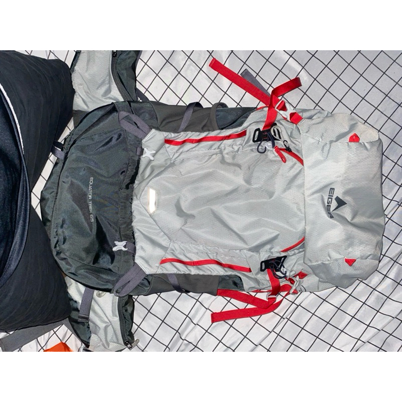 Eiger equator trek 65L second