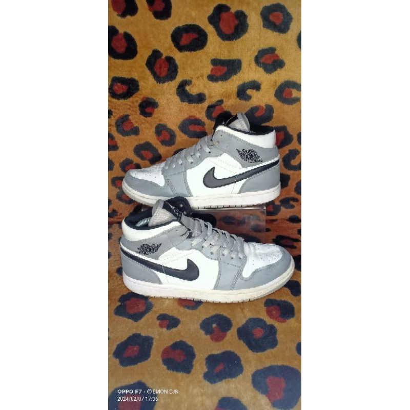 #162 Sepatu Second Air Jordan