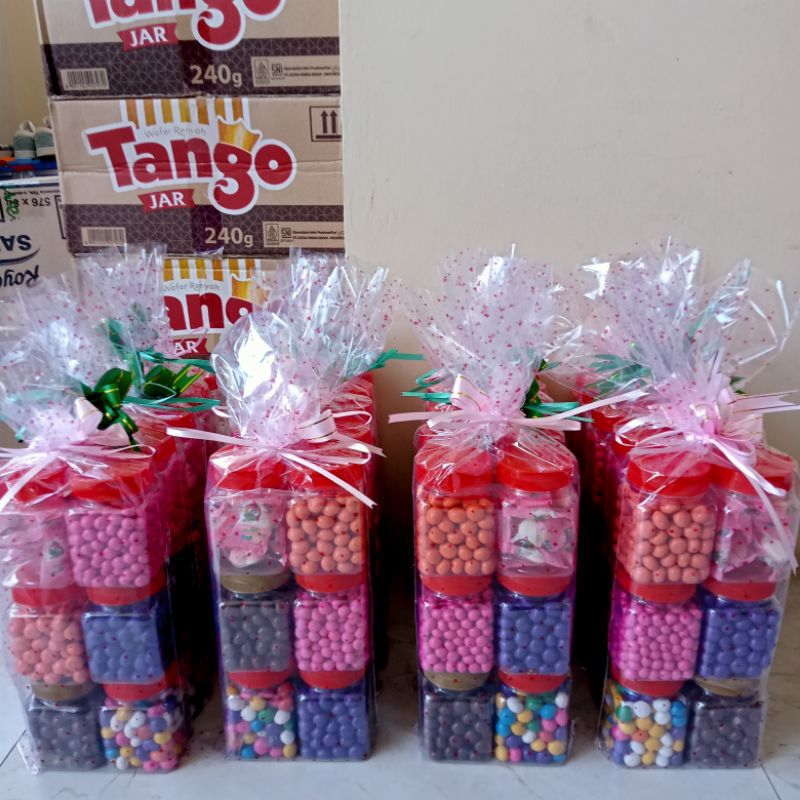 

parcel lebaran permen coklat 6 toples termurah