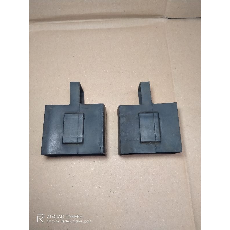 Karet  dudukan CDI GL pro max Megapro original copotan motor