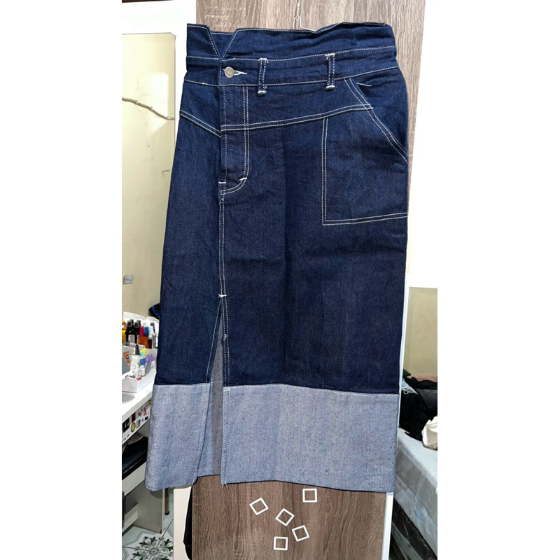 AUCTUS - Irene Highwaist Skirt