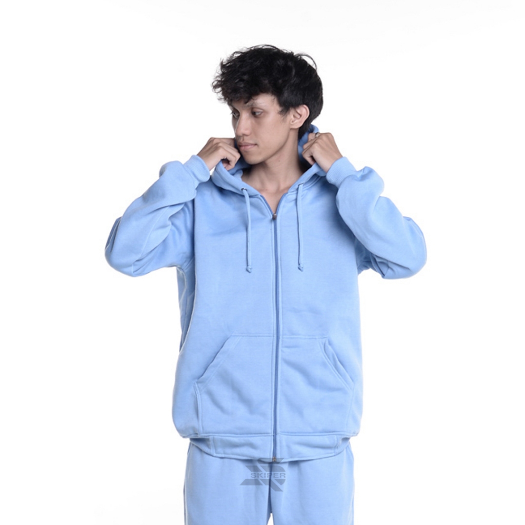 Sweater Ziper Hoodie Pria Wanita Unisex Basic Polos Tebal BABY BLUE Skiperofficialshop
