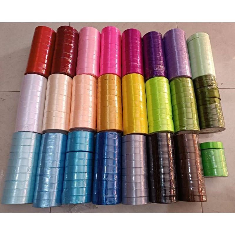 

1 Roll Pita Satin 2 Cm Pita Kado Pita Buket Pita Satin