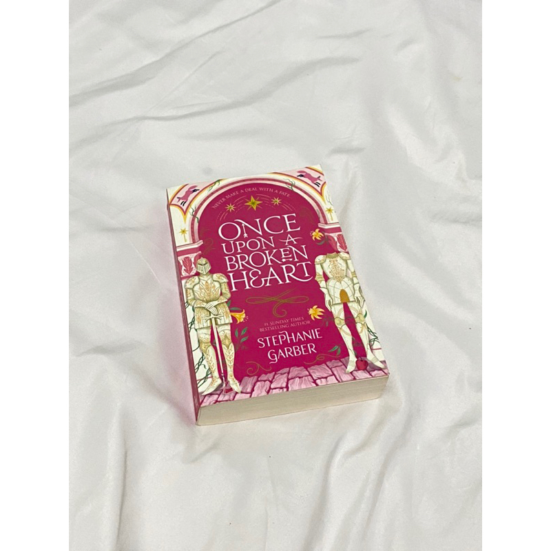 [PRELOVED] Once Upon A Broken Heart