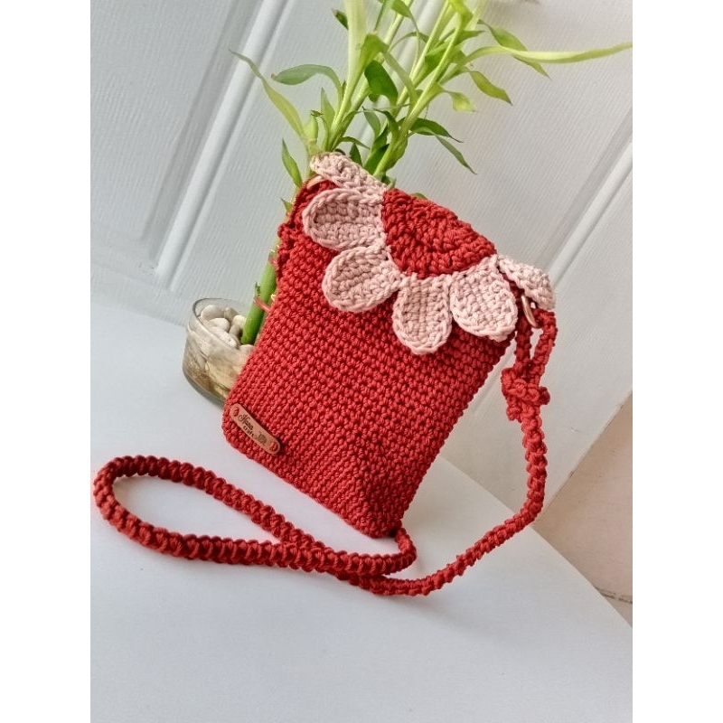 Phone Bag Rajut Daisy