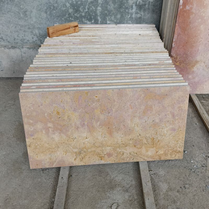 Lembaran Lantai marmer merah muda finishing doff 30x60