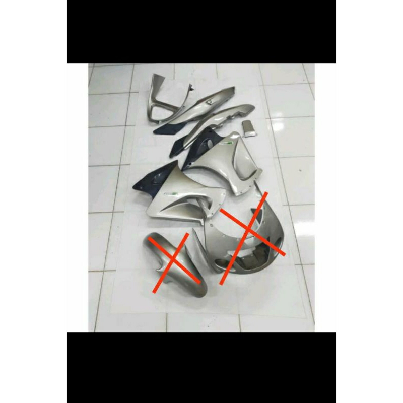 BODY NINJA RR OLD SILVER TANPA BATOK DAN SPAKBOR DEPAN ORIGINAL KAWASAKI